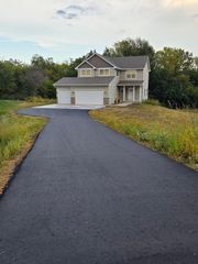 723 Jacko Court, Hudson, WI 54016