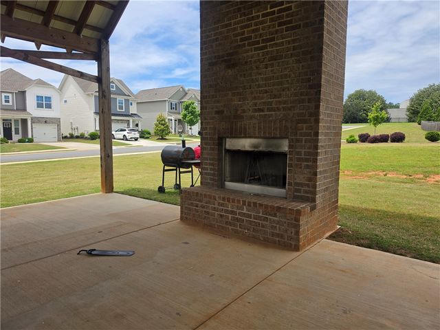 312 Phillips Drive, Pendleton, SC 29670