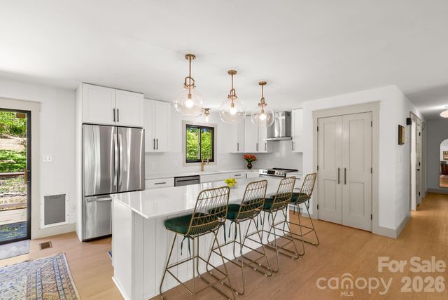 75 High Valley Estates Drive, Alexander, NC 28701