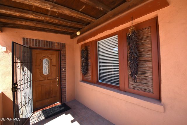 515 GREGORY Avenue, El Paso, TX 79902