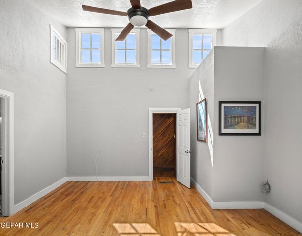 515 GREGORY Avenue, El Paso, TX 79902