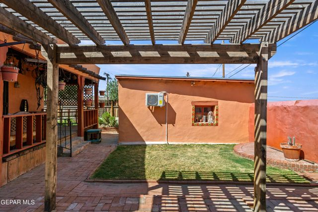 515 GREGORY Avenue, El Paso, TX 79902