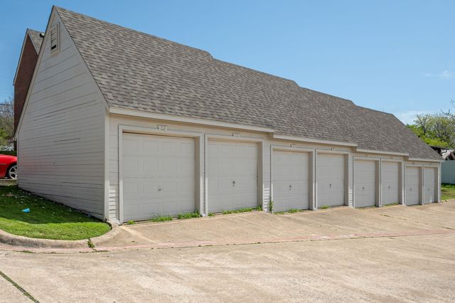 900 S Tennessee Street 11, Mckinney, TX 75069