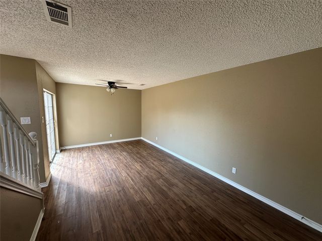 900 S Tennessee Street 11, Mckinney, TX 75069