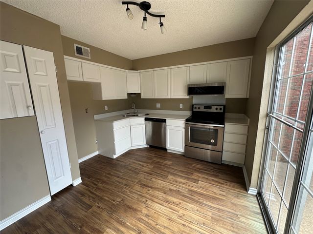900 S Tennessee Street 11, Mckinney, TX 75069