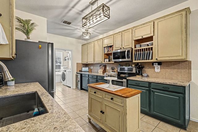 1412 Millbrook Lane, Wylie, TX 75098