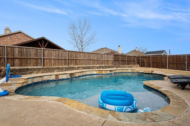 1412 Millbrook Lane, Wylie, TX 75098