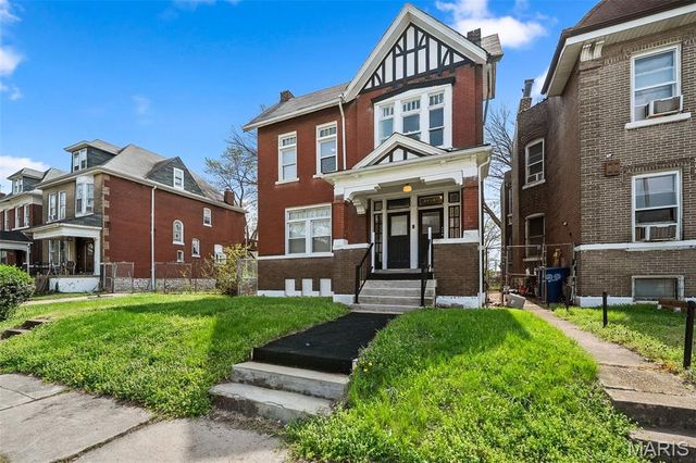 3858 Greer Avenue, St Louis, MO 63107