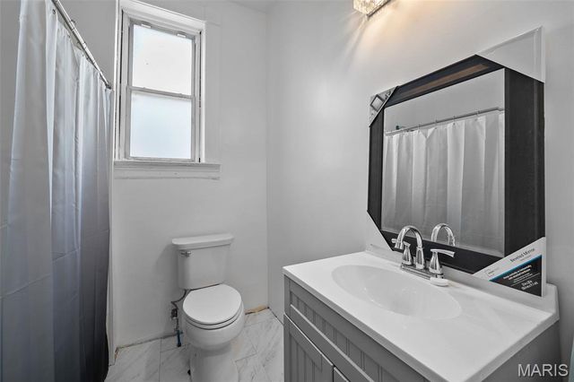 3858 Greer Avenue, St Louis, MO 63107