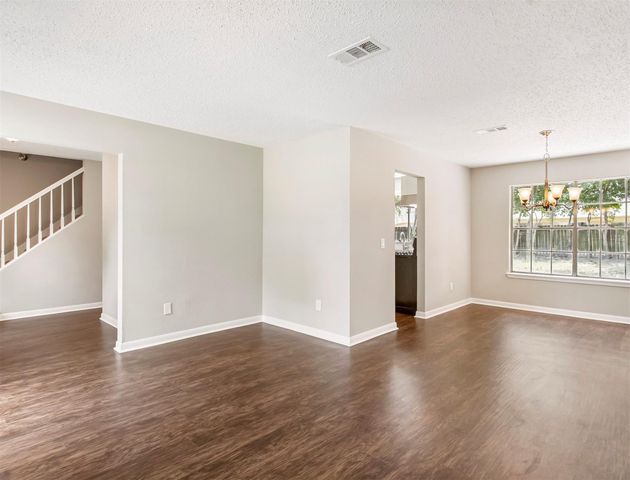 13219 Klamath Falls Drive, Houston, TX 77041