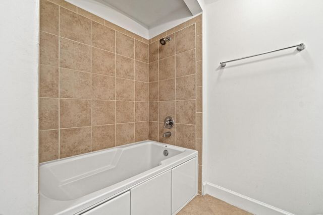 1660 Renaissance Commons Boulevard 2524, Boynton Beach, FL 33426