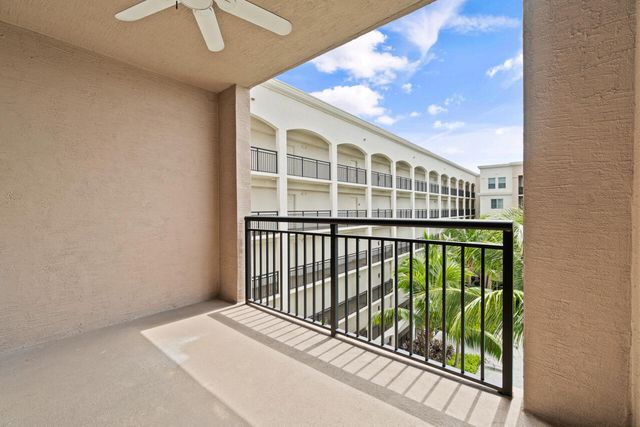 1660 Renaissance Commons Boulevard 2524, Boynton Beach, FL 33426