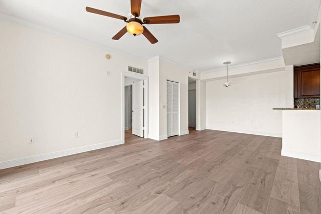 1660 Renaissance Commons Boulevard 2524, Boynton Beach, FL 33426