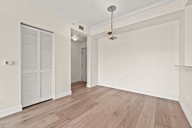 1660 Renaissance Commons Boulevard 2524, Boynton Beach, FL 33426