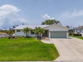 817 EAGLE LANE, Apollo Beach, FL 33572