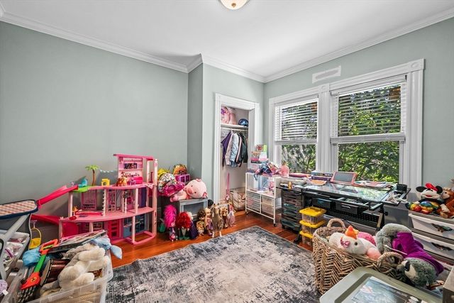 4 Valley Rd 2, Swampscott, MA 01907