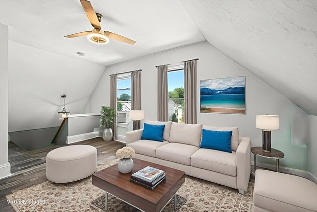 4 Valley Rd 2, Swampscott, MA 01907