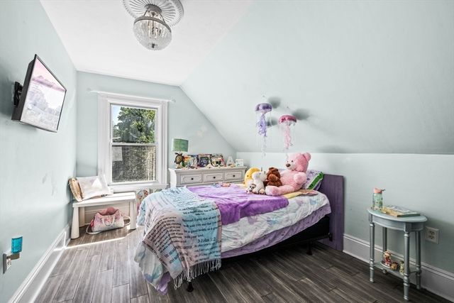 4 Valley Rd 2, Swampscott, MA 01907