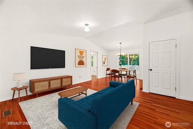 2510 17th Avenue NW, Olympia, WA 98502