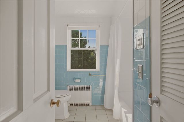 8 Fort Hill Road, Bristol, RI 02809