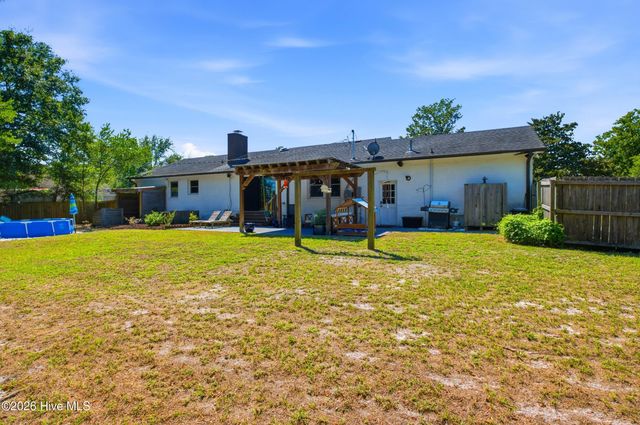 3409 Bragg Drive, Wilmington, NC 28409