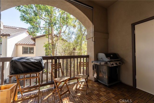 2960 Champion 710, Tustin, CA 92782