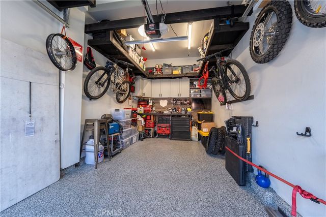 2960 Champion 710, Tustin, CA 92782