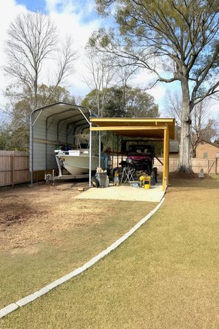 2 Skyeman Drive, Charleston, SC 29414