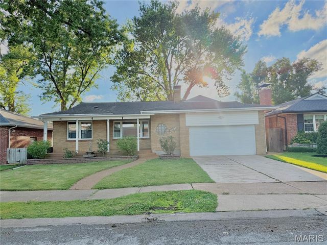 5931 Clifton Avenue, St Louis, MO 63109