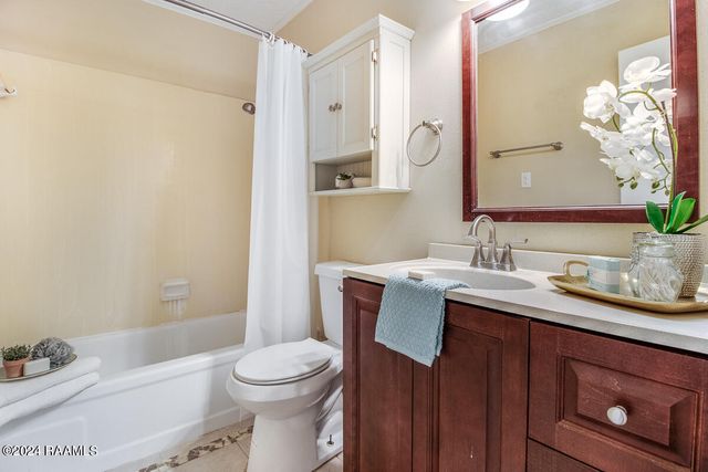 303 Gerald Drive, Lafayette, LA 70503