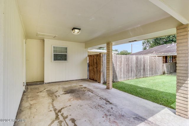 303 Gerald Drive, Lafayette, LA 70503