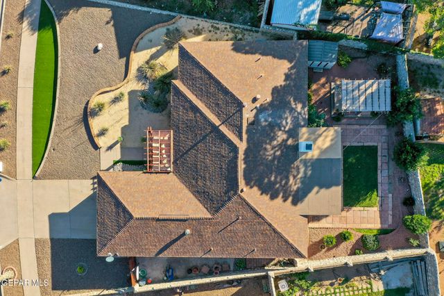 707 Tepic Drive, El Paso, TX 79912