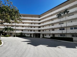 390 N Federal Hwy 206, Deerfield Beach, FL 33441