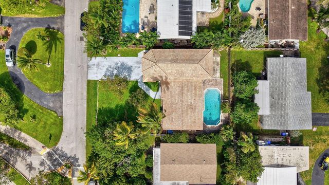 1300 NE 26th Avenue NE, Pompano Beach, FL 33062