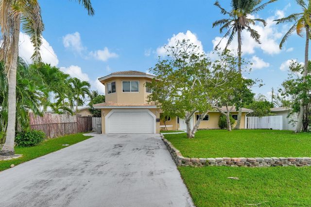 1300 NE 26th Avenue NE, Pompano Beach, FL 33062