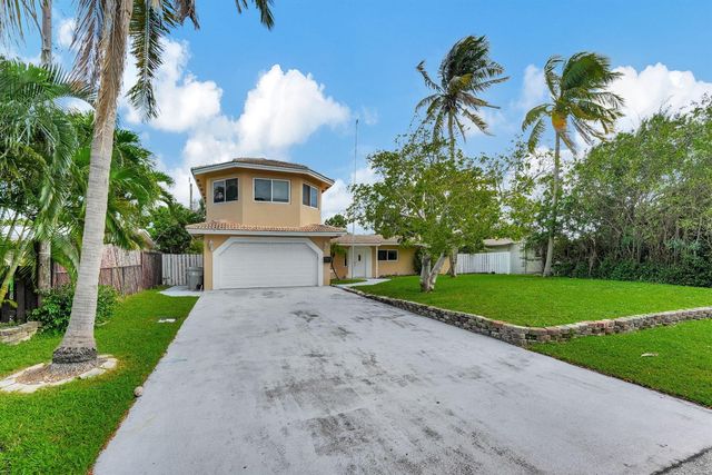 1300 NE 26th Avenue NE, Pompano Beach, FL 33062