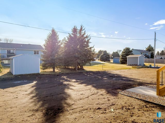 1505 E Carol St Street, Sioux Falls, SD 57104