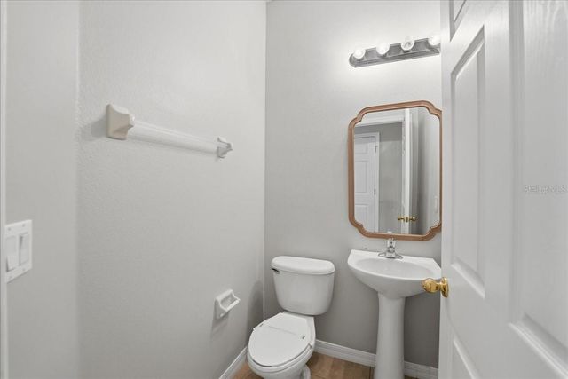 5445 BURNT ACORN WAY, Oviedo, FL 32765