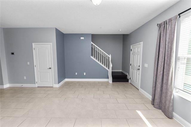 623 E PLANT STREET, Winter Garden, FL 34787