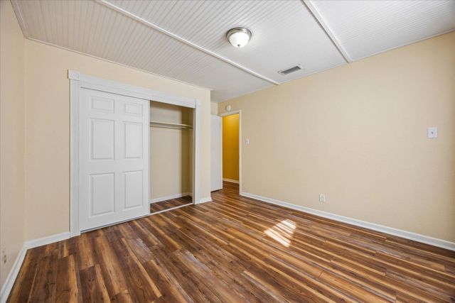 2808 Thrushwood DR B, Austin, TX 78757