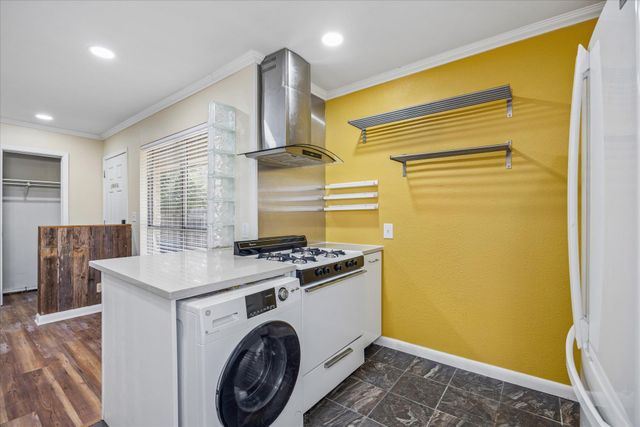 2808 Thrushwood DR B, Austin, TX 78757