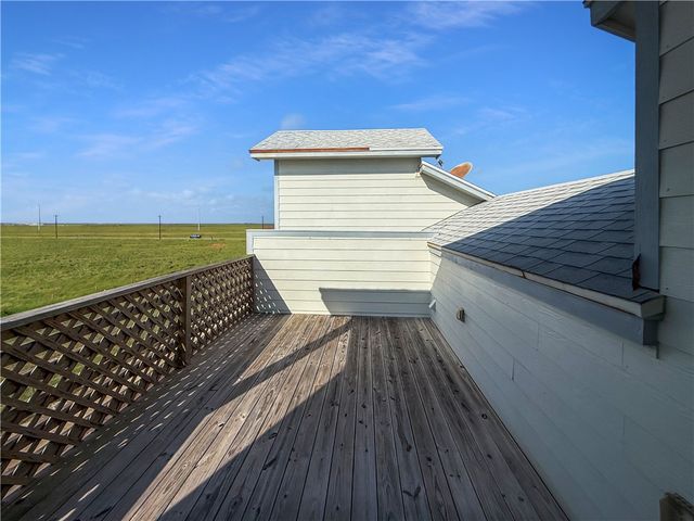 134 W Palm Beach Road, Port Aransas, TX 78373