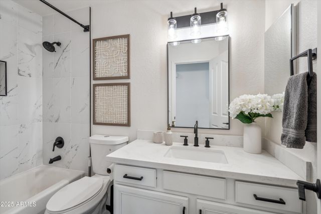 4440 E TETHER Trail, Phoenix, AZ 85050