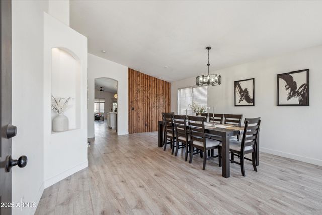 4440 E TETHER Trail, Phoenix, AZ 85050