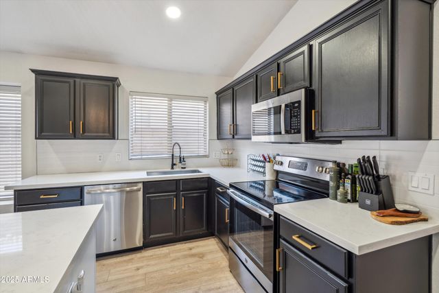 4440 E TETHER Trail, Phoenix, AZ 85050