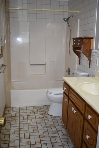 861 83rd Avenue NE, Spring Lake Park, MN 55432