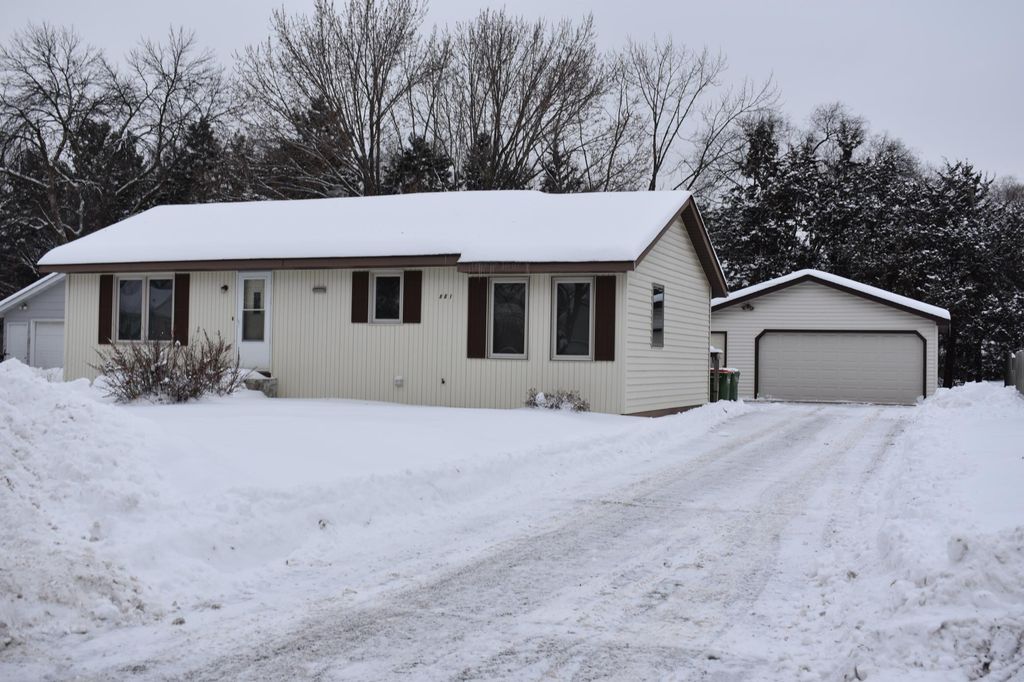 861 83rd Avenue NE, Spring Lake Park, MN 55432