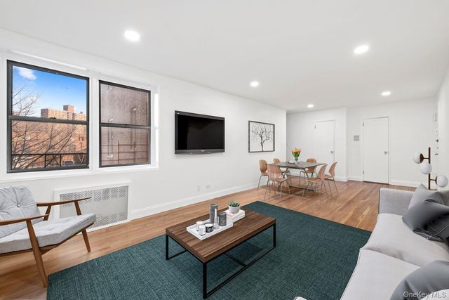 180 Van Cortlandt Park S 3B, Bronx, NY 10463