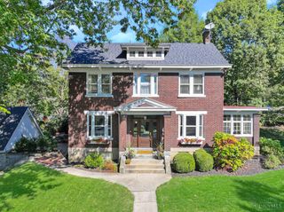 3290 Observatory Avenue, Cincinnati, OH 45208