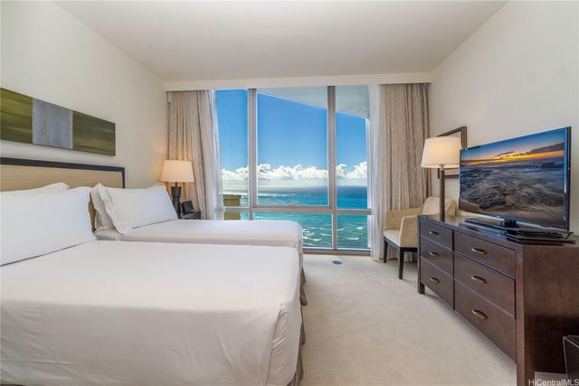 223 Saratoga Road 3710, Honolulu, HI 96815